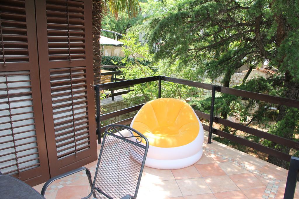 Holiday Home Luznar Klenovica Buitenkant foto