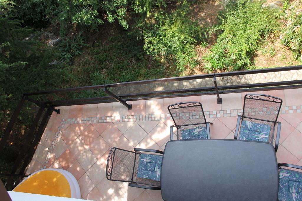 Holiday Home Luznar Klenovica Buitenkant foto